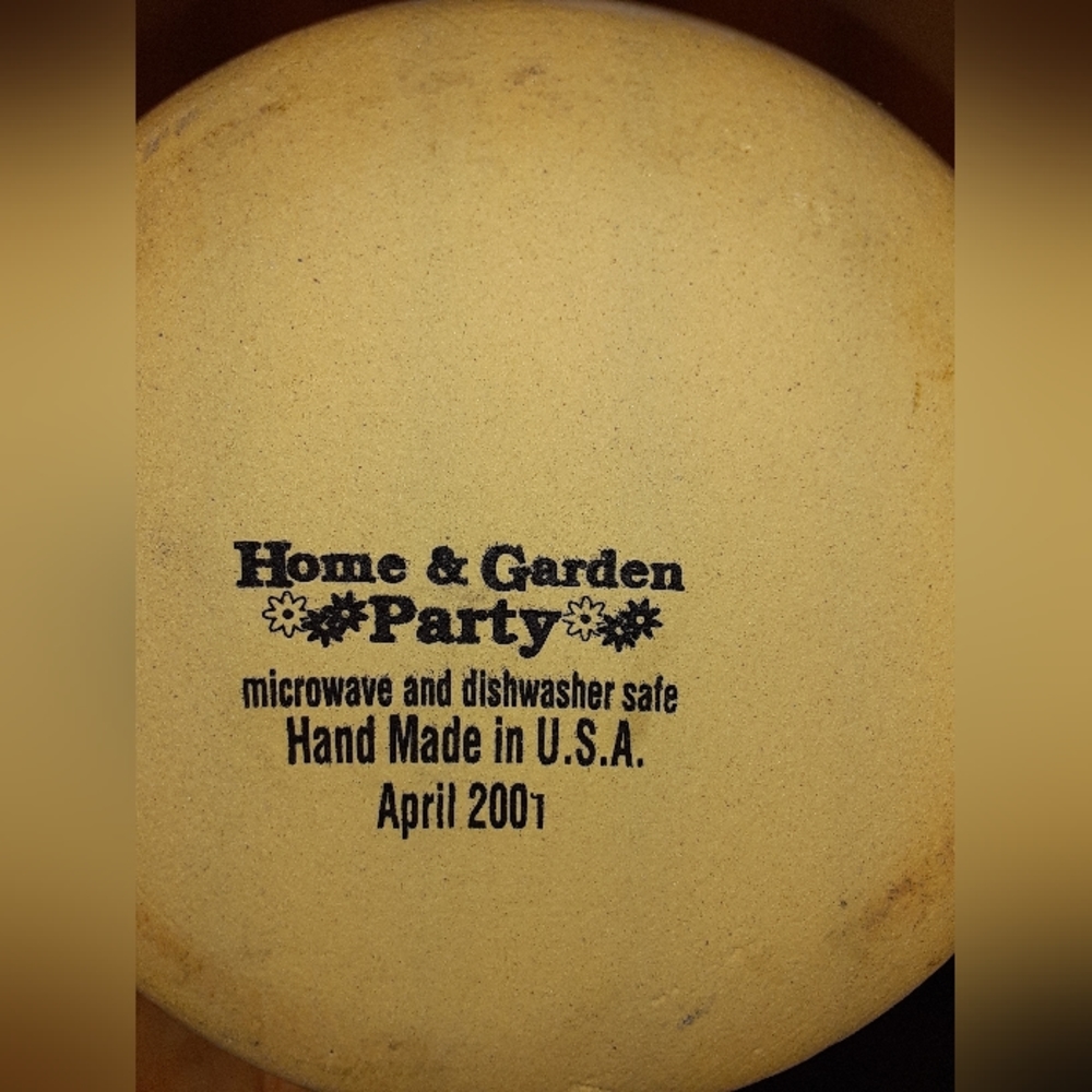 Stoneware pitcher, Home and Garden Party - Picture 3 of 4